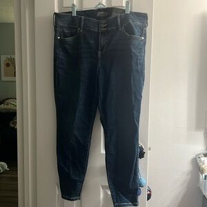Torrid NWT size 18S denim jeggings